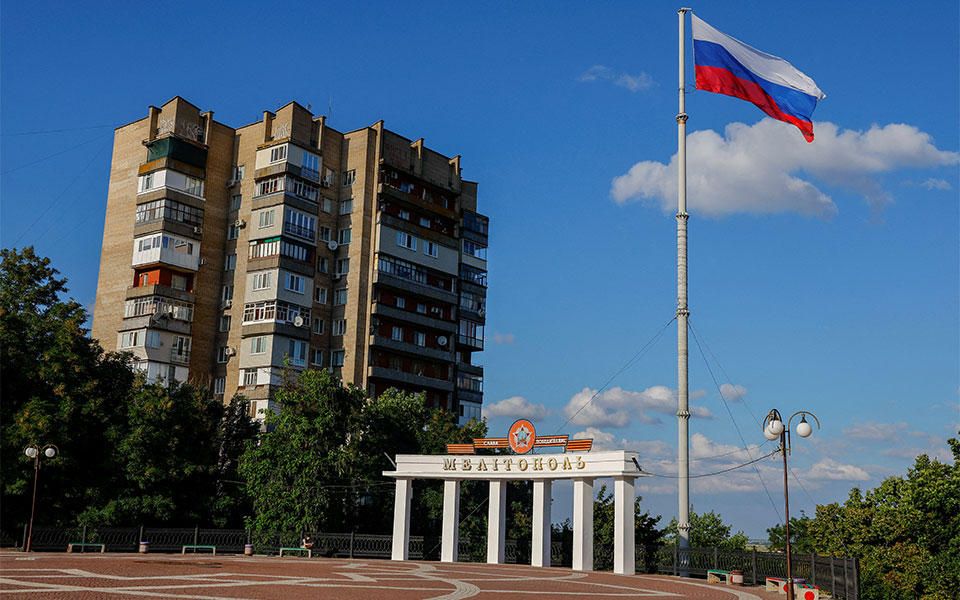 ουκρανία-στην-κατεχόμενη-μελιτόπολη-562062667