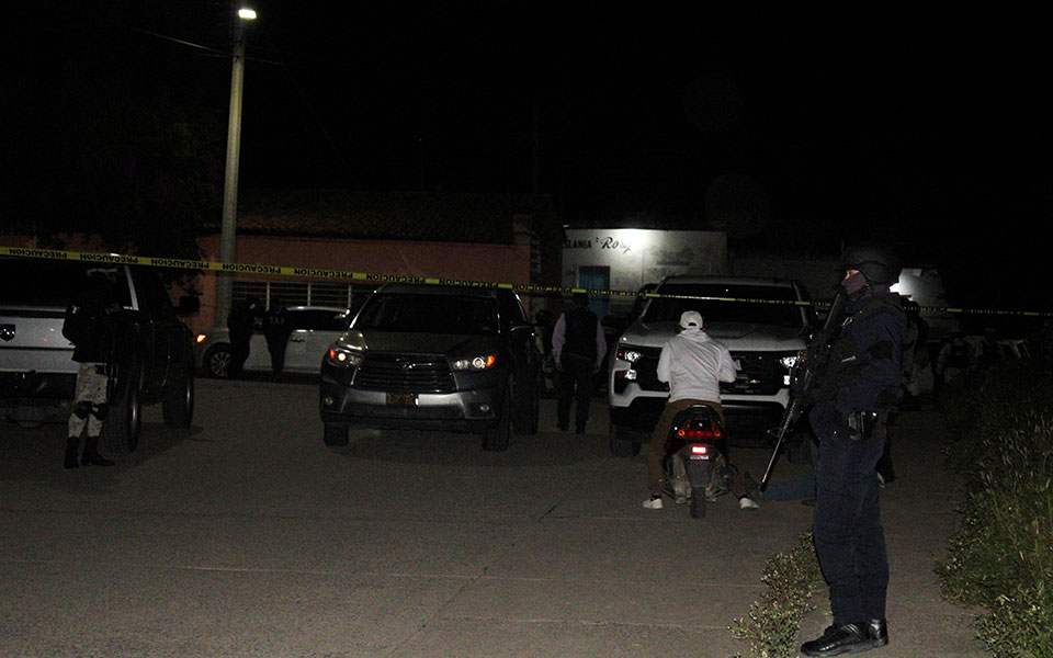 Μεξικό: Ένοπλοι άνοιξαν πυρ σε μπαρ – 10 νεκροί-3