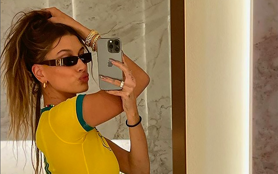 to-μανικιούρ-του-φθινοπώρου-είναι-σοκολ-562035613