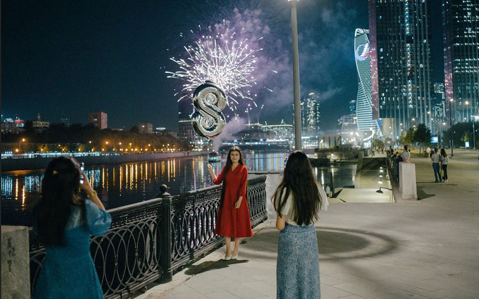 «Τίποτα δεν έχει αλλάξει πραγματικά»: Πώς κυλάει η ζωή στη Μόσχα, ενώ ο πόλεμος μαίνεται-3