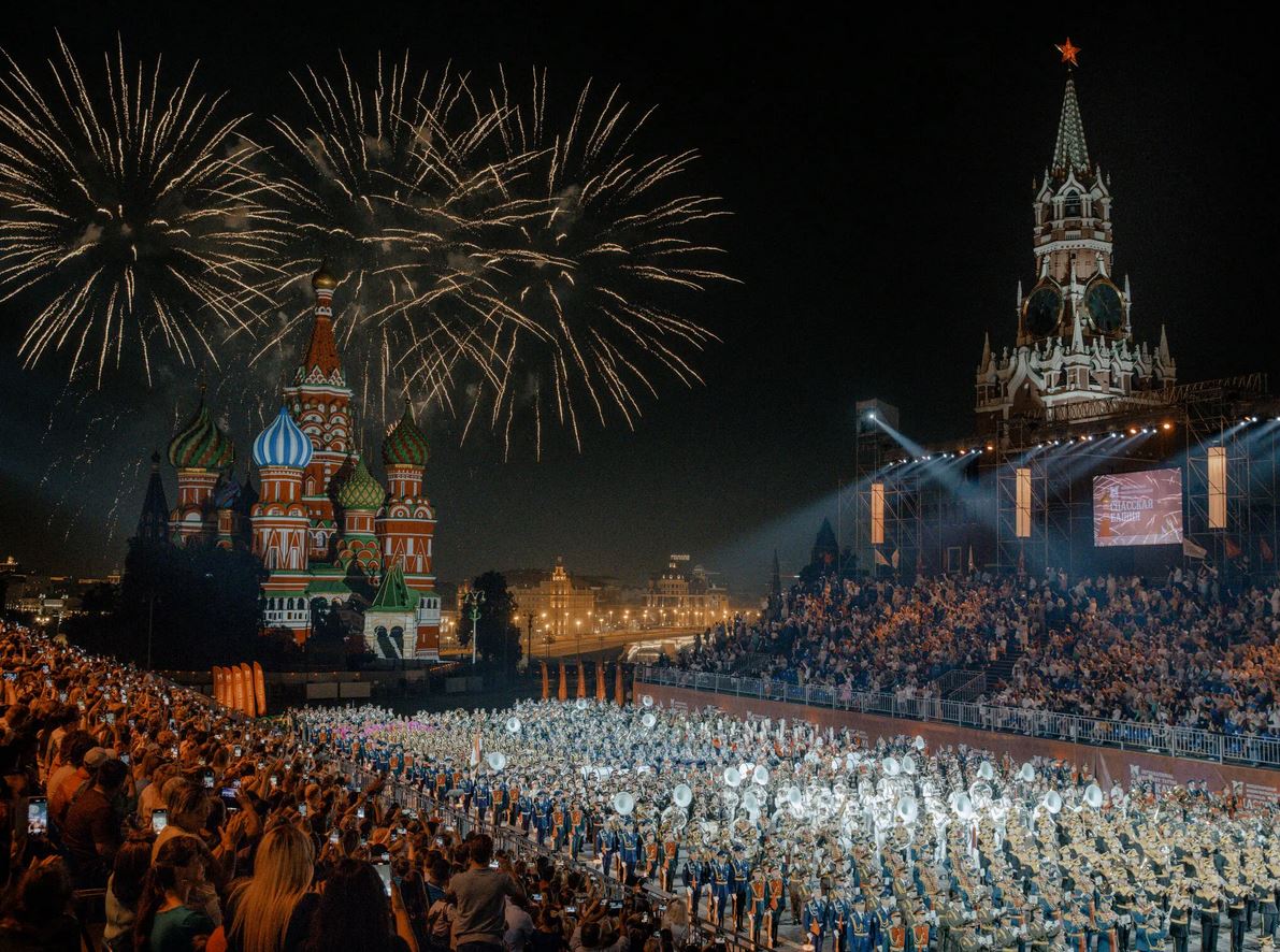 «Τίποτα δεν έχει αλλάξει πραγματικά»: Πώς κυλάει η ζωή στη Μόσχα, ενώ ο πόλεμος μαίνεται-1