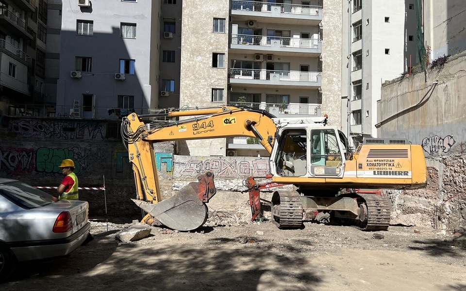 ένας-κρυφός-κίνδυνος-στα-θεμέλια-τη-562069804