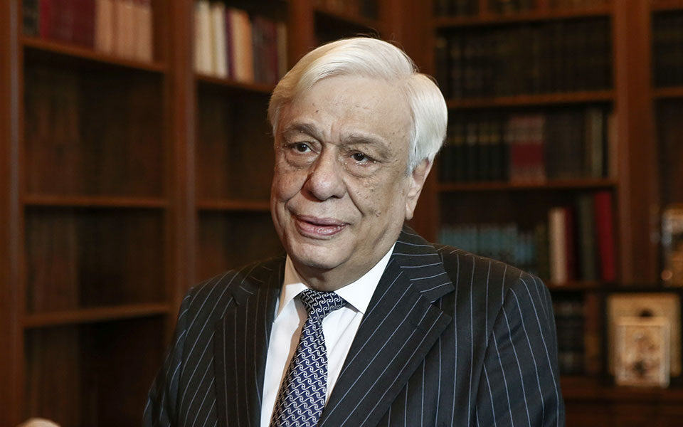 π-παυλόπουλος-ελληνική-γλώσσα-και-ελ-562047292