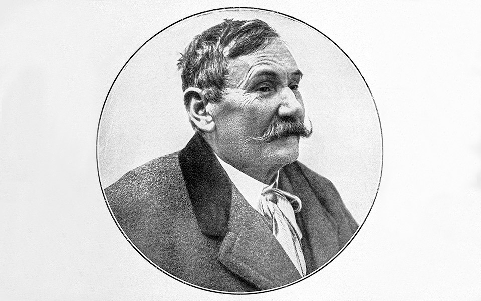 συζητήσεις-στο-τραμ-562066072