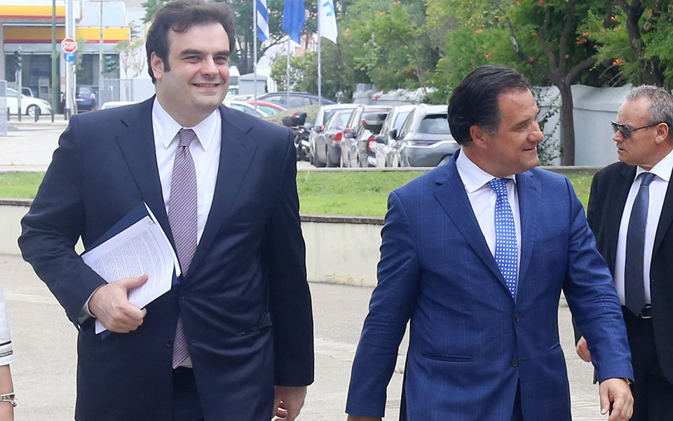 θετικό-το-κλίμα-για-τις-επιχειρήσεις-562038064