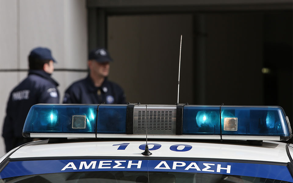 ληστεία-σε-τράπεζα-στη-νέα-χαλκηδόνα-562033429