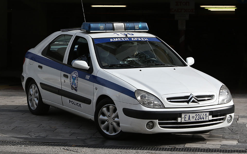 καλαμάτα-χειροπέδες-σε-62χρονο-για-πορν-562035307