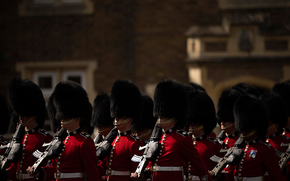 Βασίλισσα Ελισάβετ: Λαμπρή τελετή για το ύστατο χαίρε-20