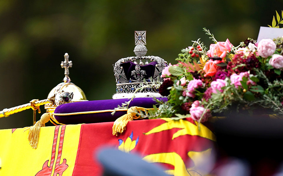 Βασίλισσα Ελισάβετ: Λαμπρή τελετή για το ύστατο χαίρε-1