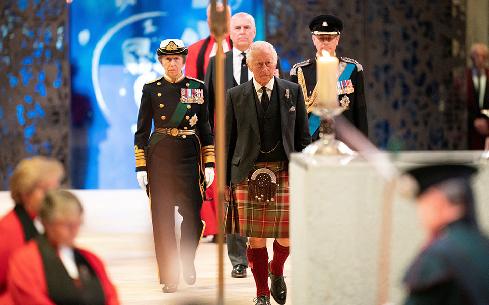aυστηροί-οι-κανόνες-για-όσους-θέλουν-να-562040170
