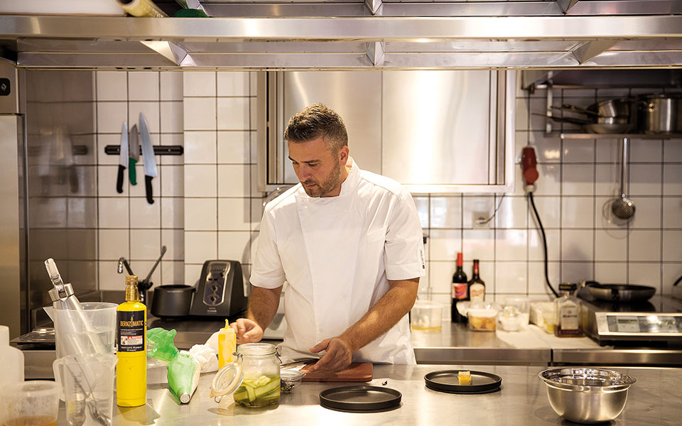 12-νέες-αφίξεις-στην-αθήνα-για-να-ανταλλ-562035223