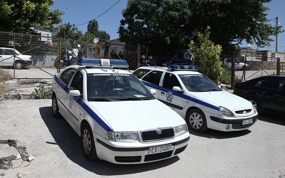 θεσσαλονίκη-τέσσερις-συλλήψεις-για-τ-562052584