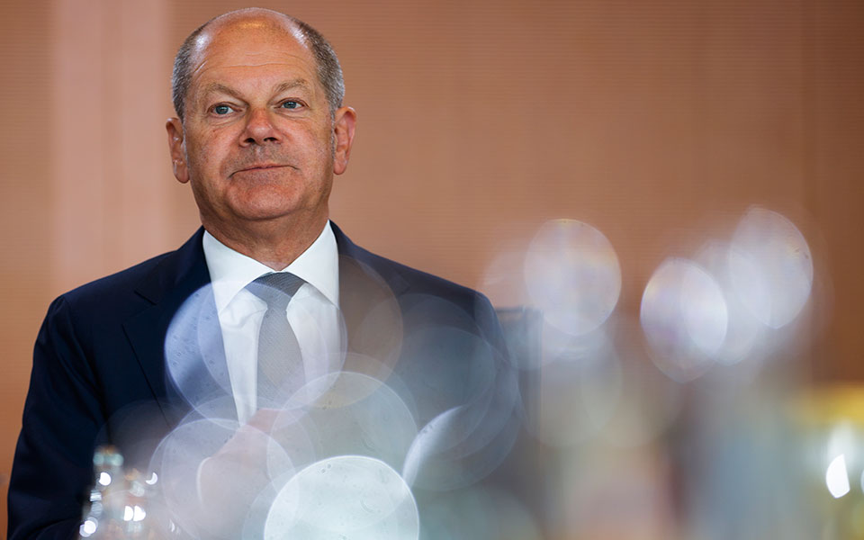 θετικός-στον-κορωνοϊό-ο-όλαφ-σολτς-562062406