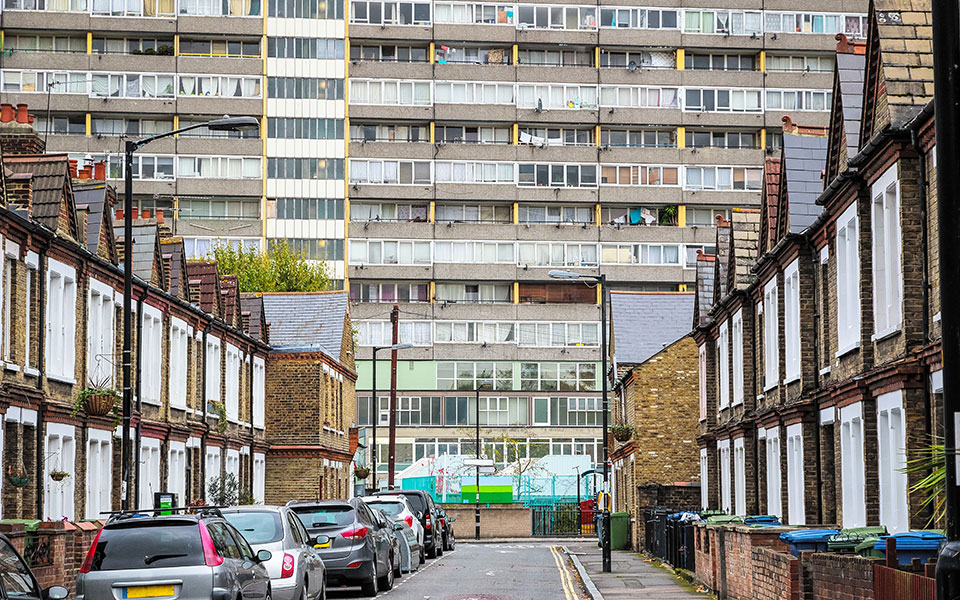 βρετανία-προ-των-πυλών-χειμερινή-ανθ-562022431