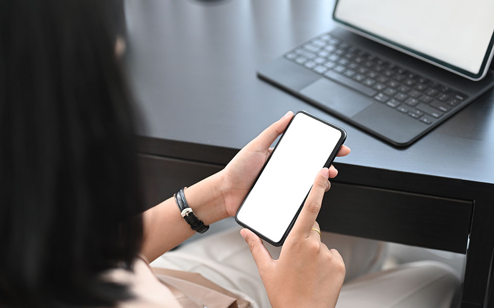 μπόνους-σε-μικρομεσαίες-για-πράσινε-562069309