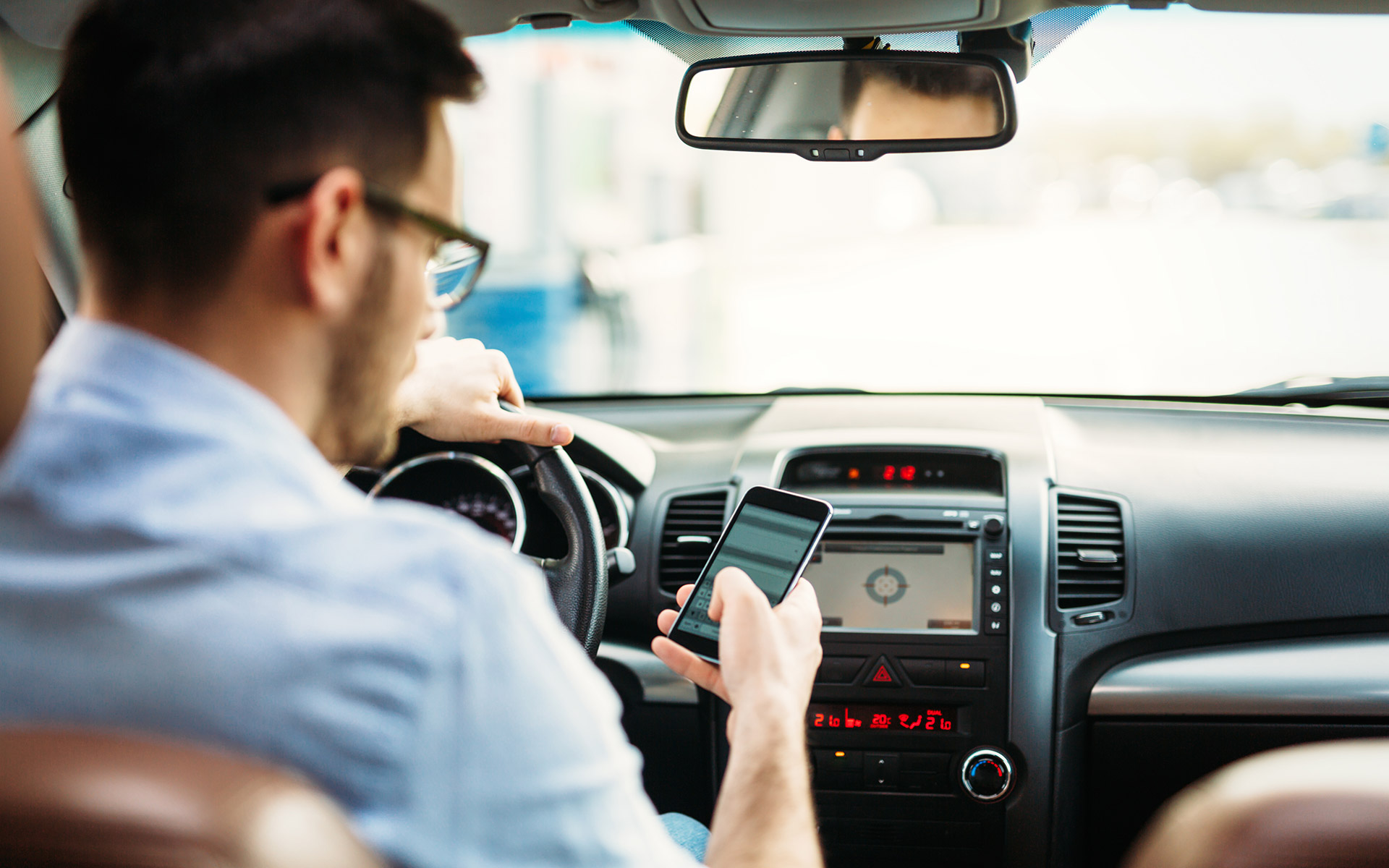 οι-πιο-επικίνδυνες-συνήθειες-κατά-τη-δ-562056169