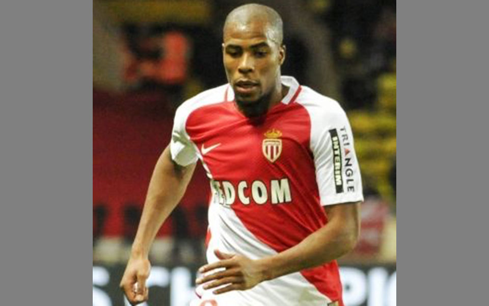 διπλό-χτύπημα-αεκ-με-σιντιμπέ-φαν-βέερ-562031083