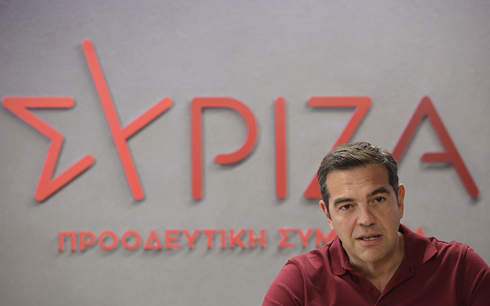 συριζα-ψέματα-και-αντιπερισπασμοί-τη-562028497