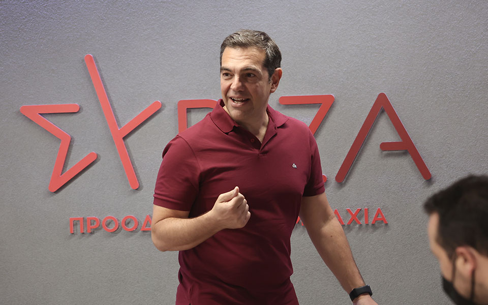 τσίπρας-σε-εκλογική-ετοιμότητα-ο-συρι-562030309