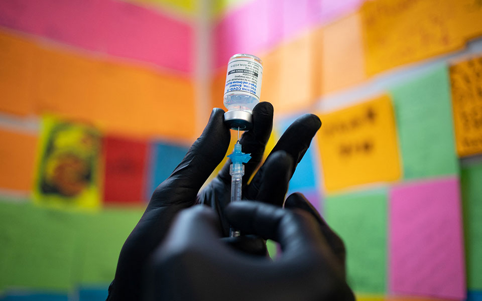 επικαιροποιημένα-εμβόλια-να-κάνουμε-562041886