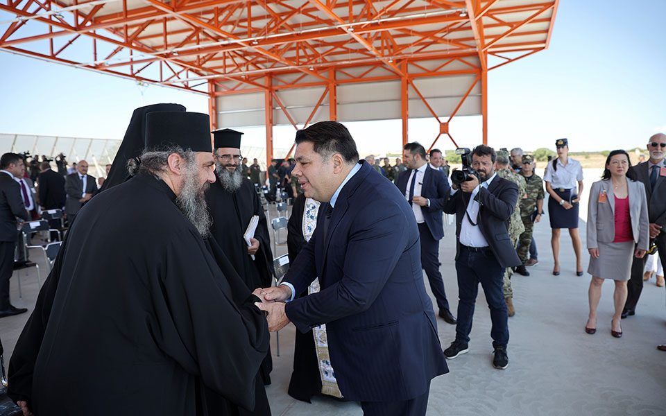 Εντάχθηκαν στην Πολεμική Αεροπορία τα πρώτα F-16 Viper (εικόνες)-4