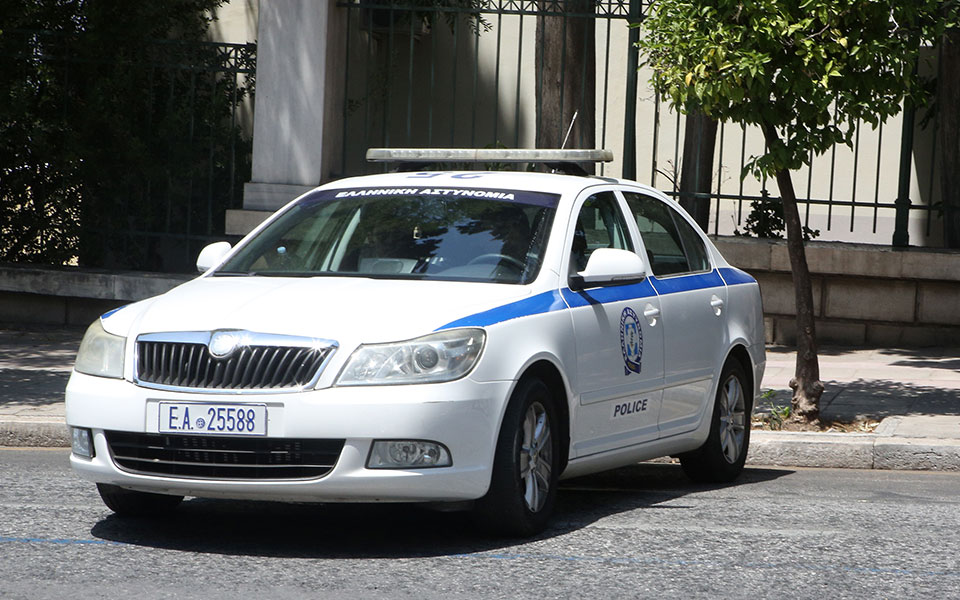 βόλος-απόπειρα-ληστείας-με-όπλο-μία-σύ-562044709