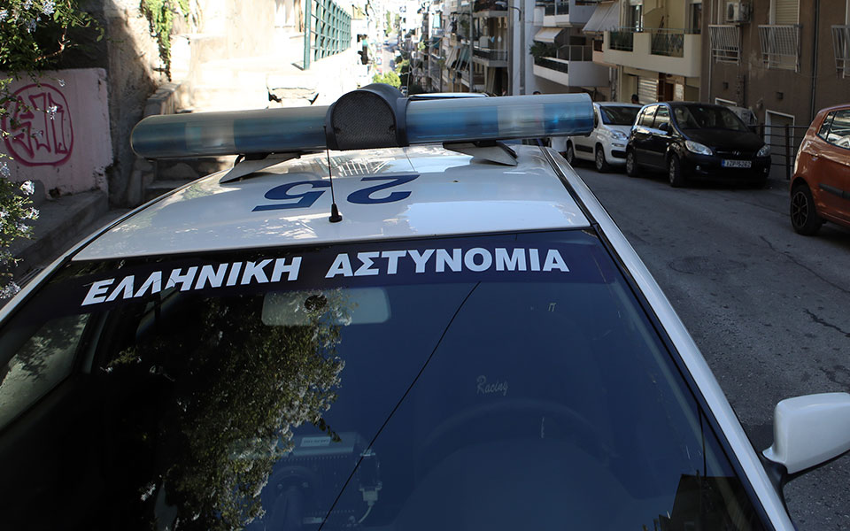 βόλος-άνδρας-σε-κατάσταση-μέθης-πέταξ-562032964