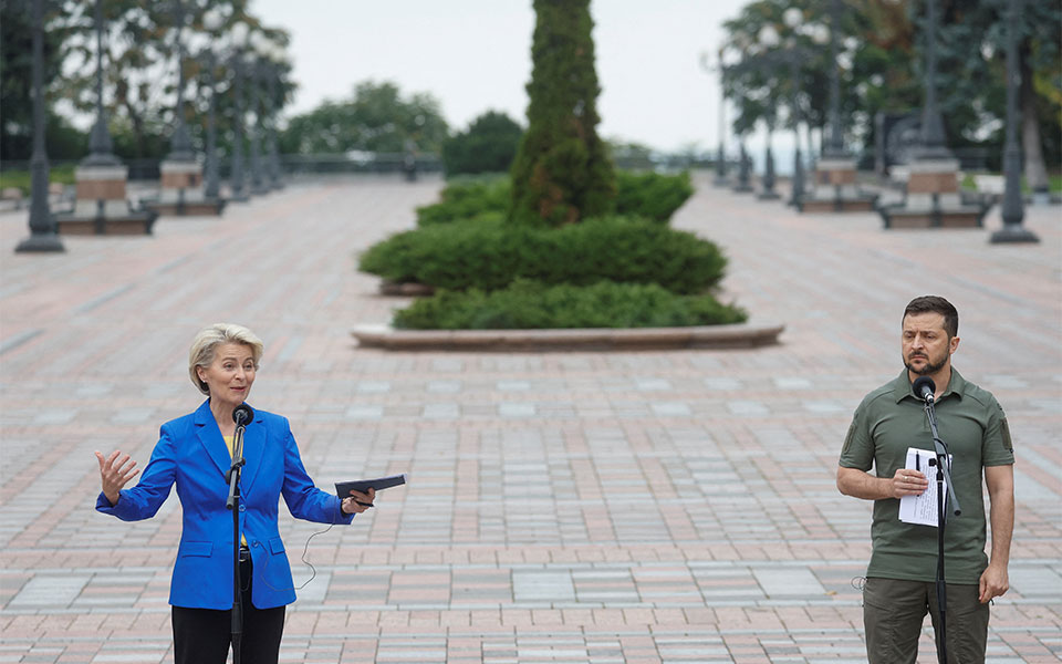 ε-ε-σε-καλό-δρόμο-η-ενταξιακή-διαδικ-562045528