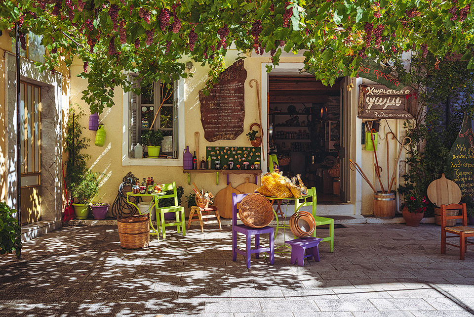 Καρυές-Βλαχοκερασιά: Μαζεύοντας καρύδια και κάστανα στο δάσος-11