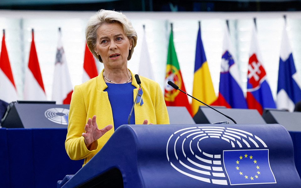 φον-ντερ-λάιεν-προσωρινό-πλαφόν-στις-τ-562077139