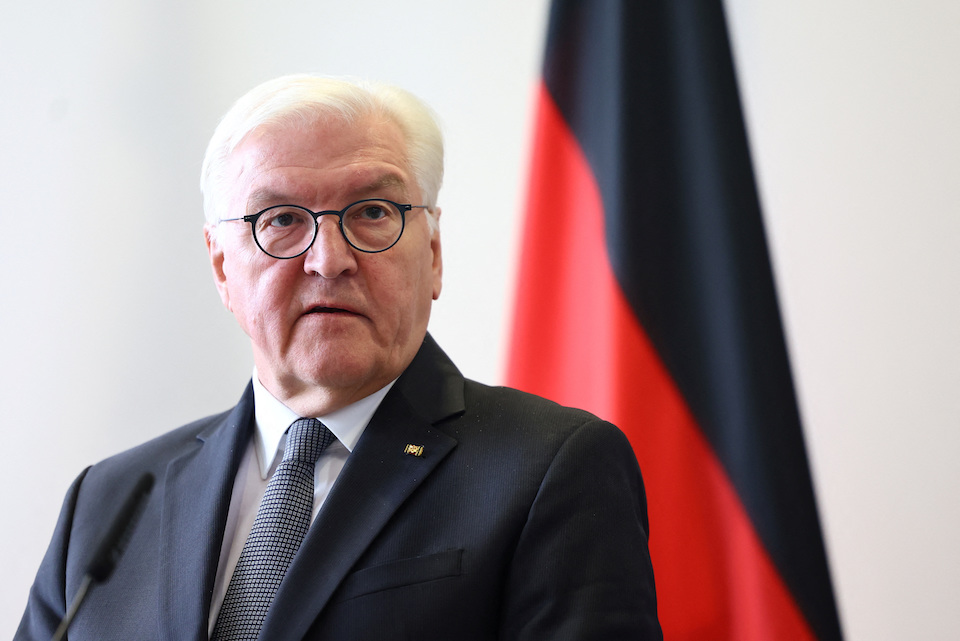 δέσμευση-σταϊνμάιερ-από-το-κίεβο-για-π-562108321