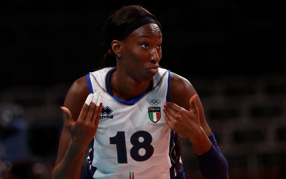 βόλεϊ-ιταλίδα-διεθνής-αποσύρεται-από-562095484