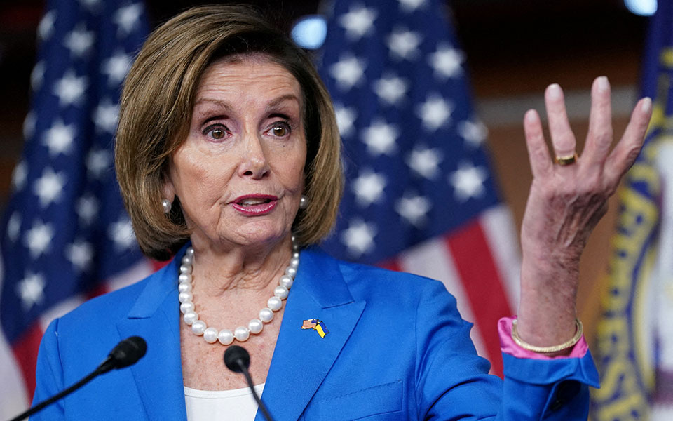 πελόζι-ο-τραμπ-είναι-υπερβολικά-δειλό-562106041