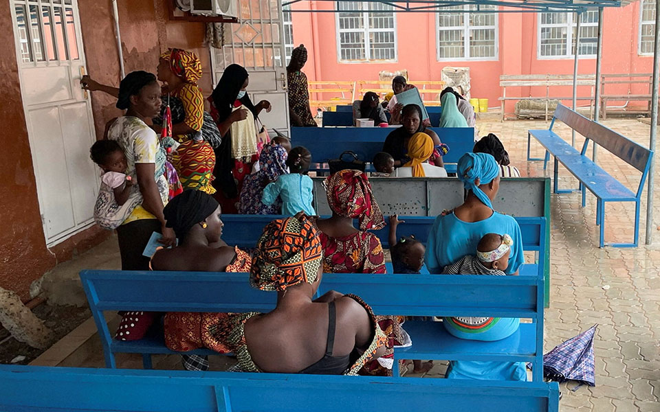 αφρική-η-πανδημία-covid-19-φρέναρε-τον-εμβ-562106263