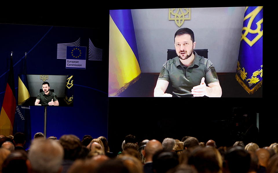 ζελένσκι-η-ρωσία-έχει-καταστρέψει-πάν-562108021