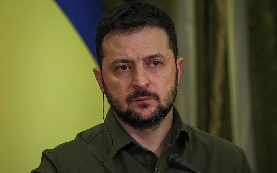 ο-ζελένσκι-τιμήθηκε-με-αφορμή-την-επέτ-562113433