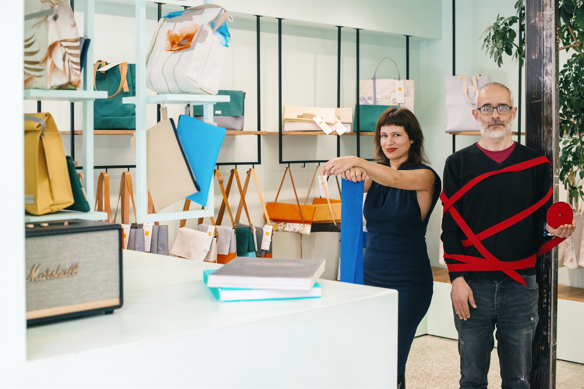 Ρούχα με πράσινο διαβατήριο-3