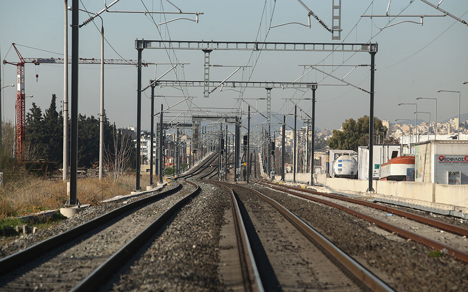 καραγιάννης-νέα-στάση-προαστιακού-στ-562075939