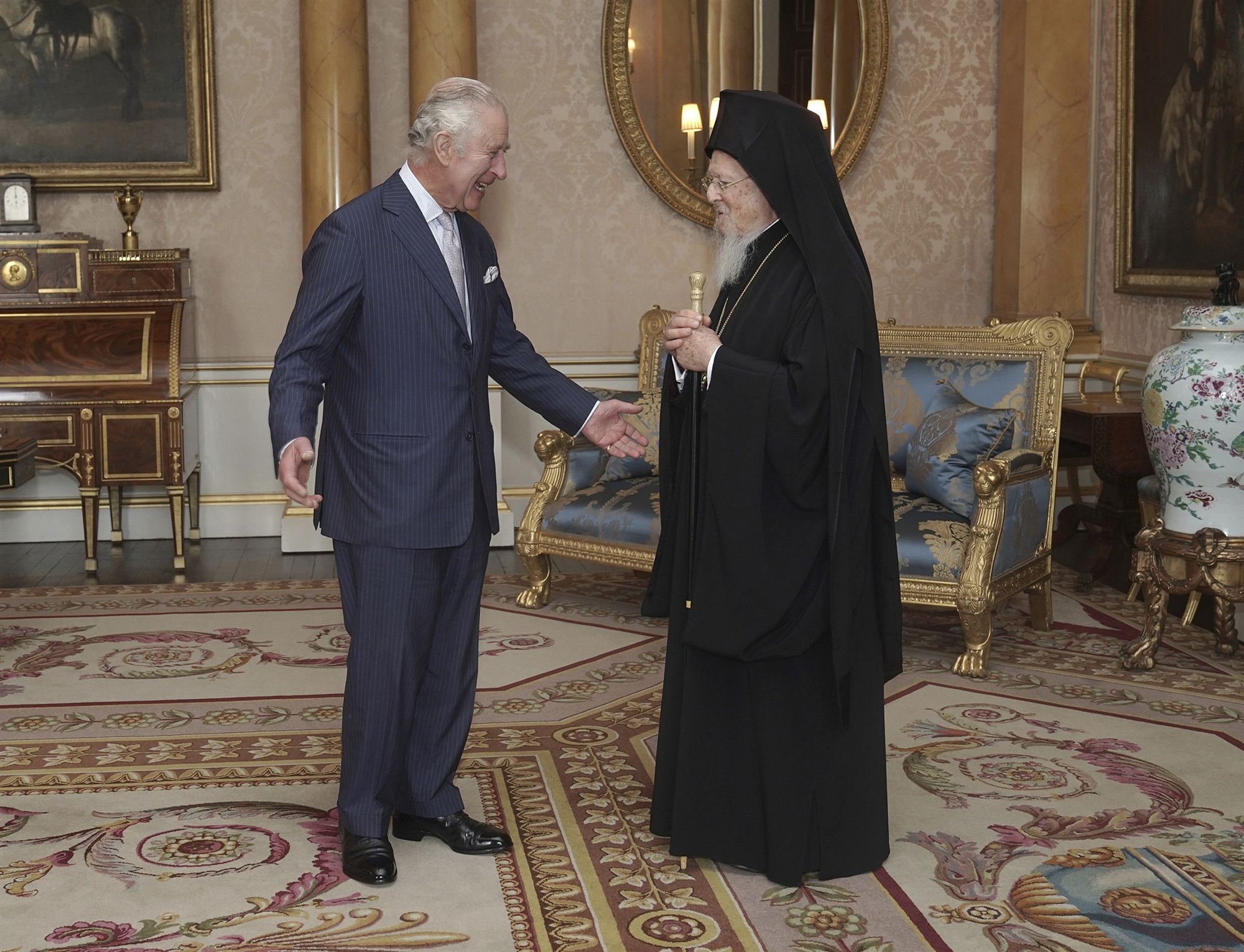 θερμή-συνάντηση-βαρθολομαίου-καρόλ-562108852