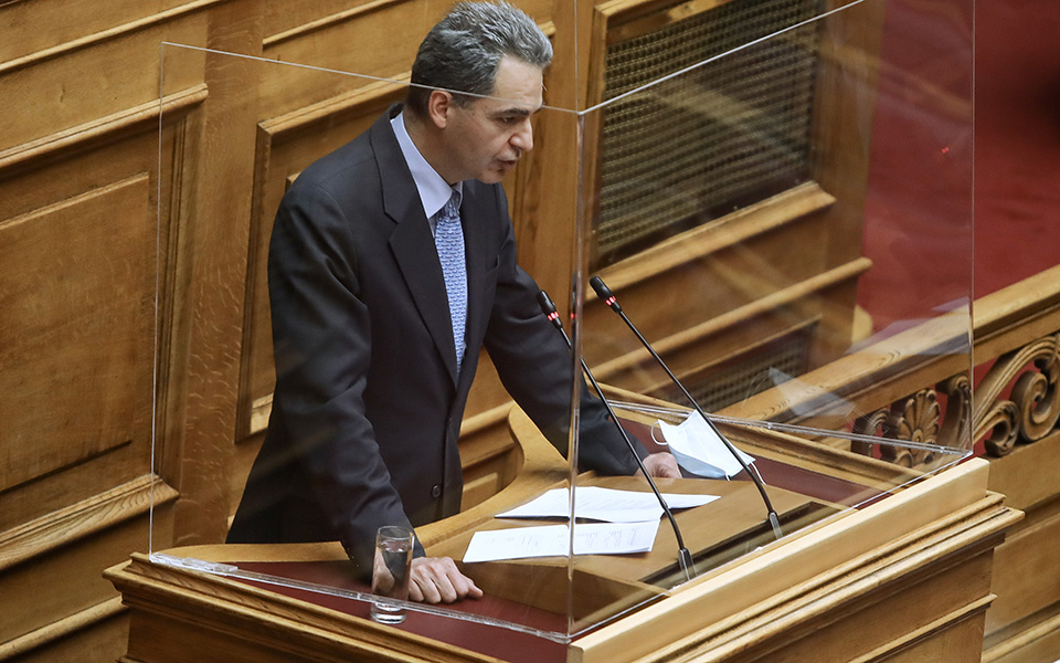 άγγελος-συρίγος-τάφροι-562086616