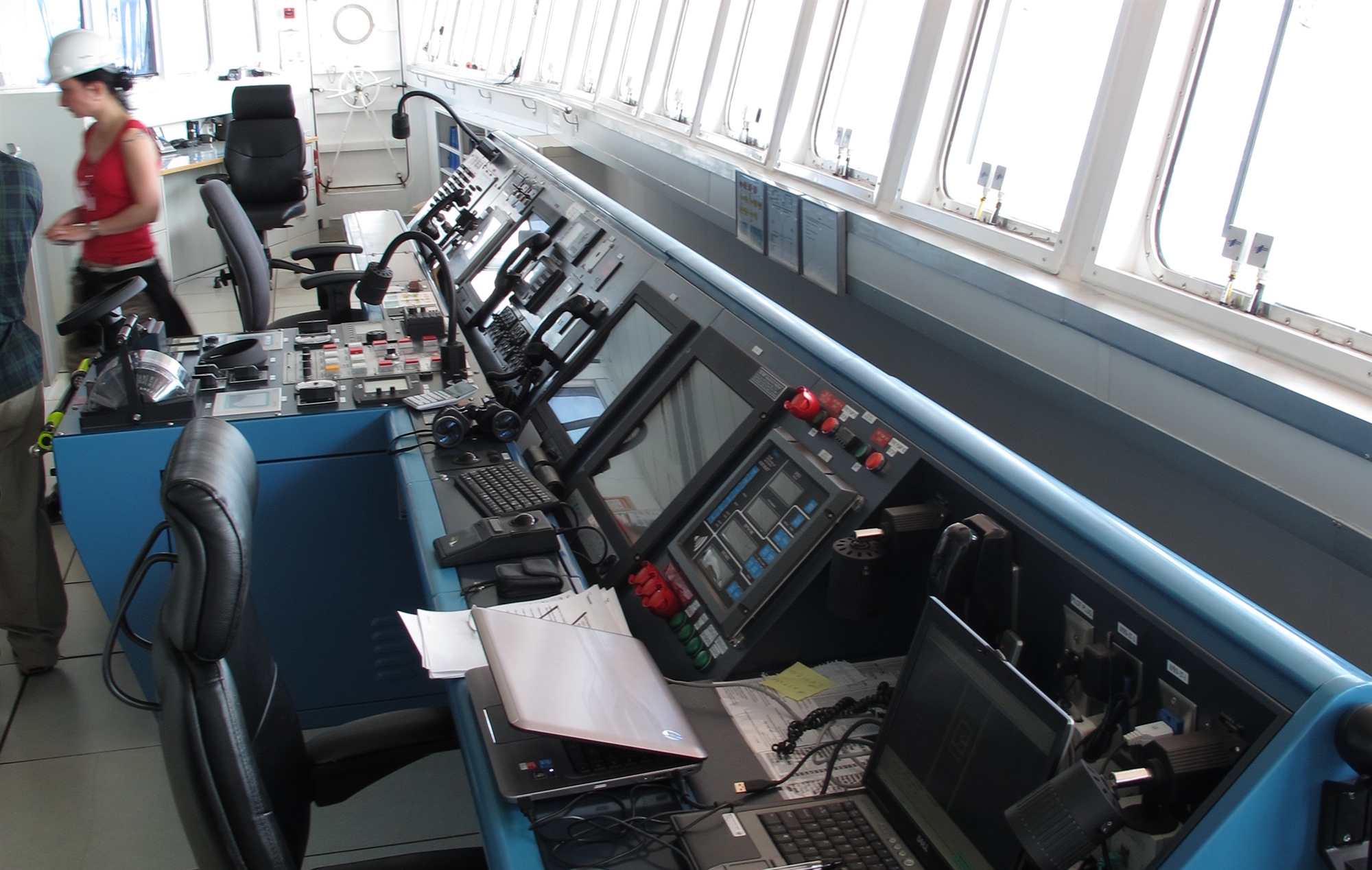 Μυστικά από τα βάθη της Σαντορίνης-3