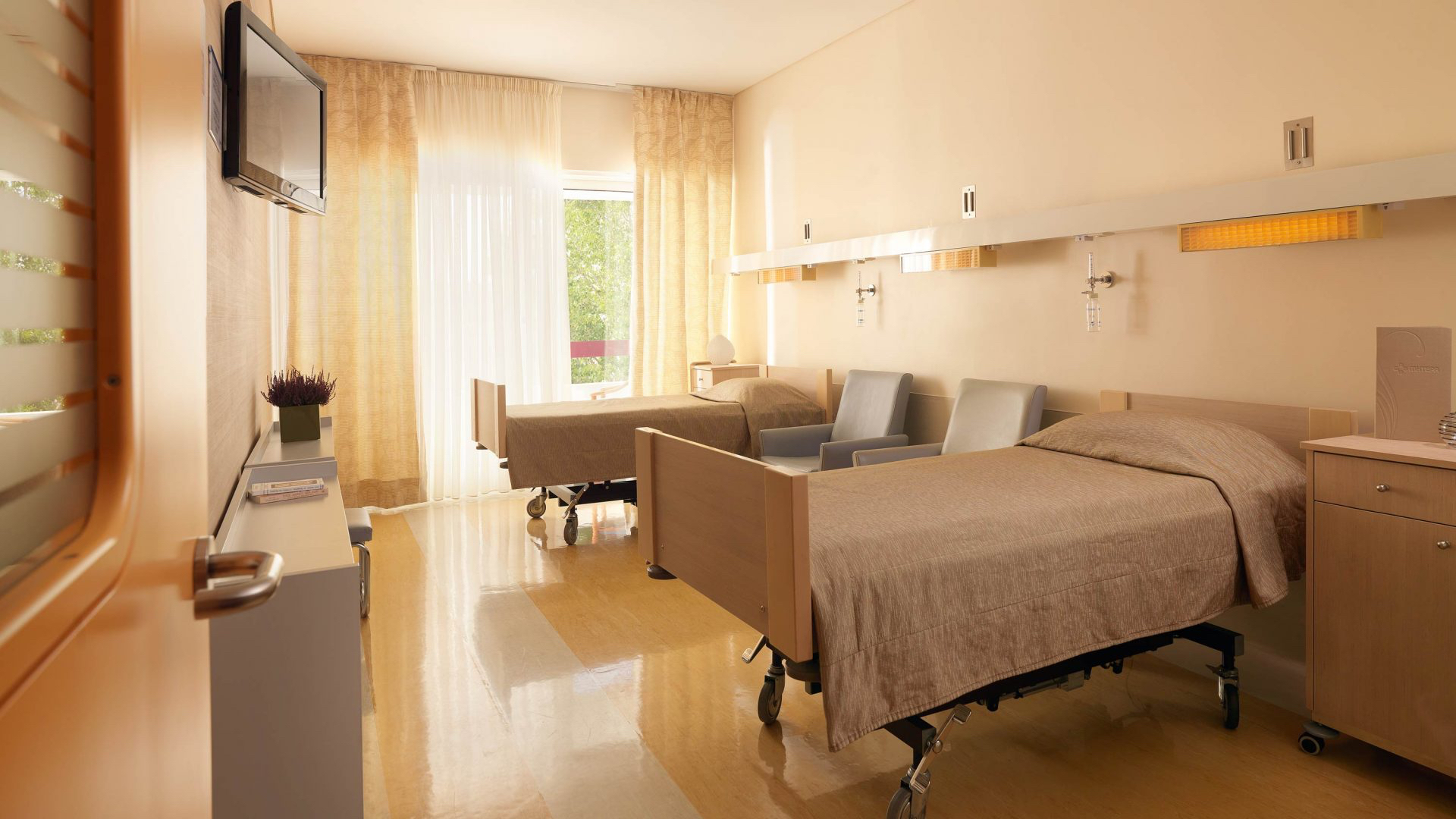 αύξηση-ιδιωτικών-συμβολαίων-υγείας-μ-562112812