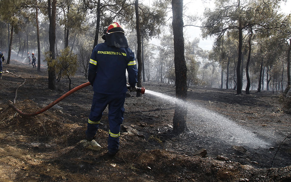 φωτιά-τώρα-στην-κορινθία-562073914