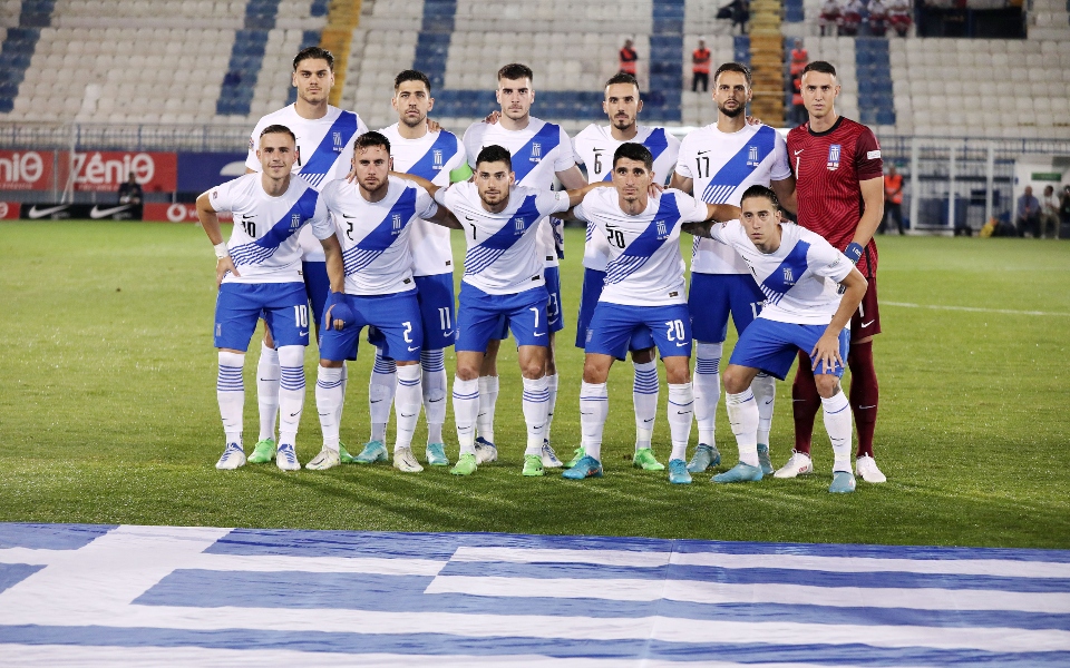εθνική-ποδοσφαίρου-υποχώρησε-τρεις-θ-562079263