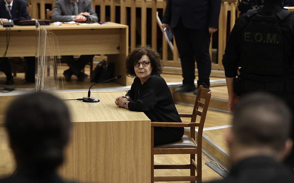 δίκη-χρυσής-αυγής-καταθέτει-σήμερα-η-μ-562080673