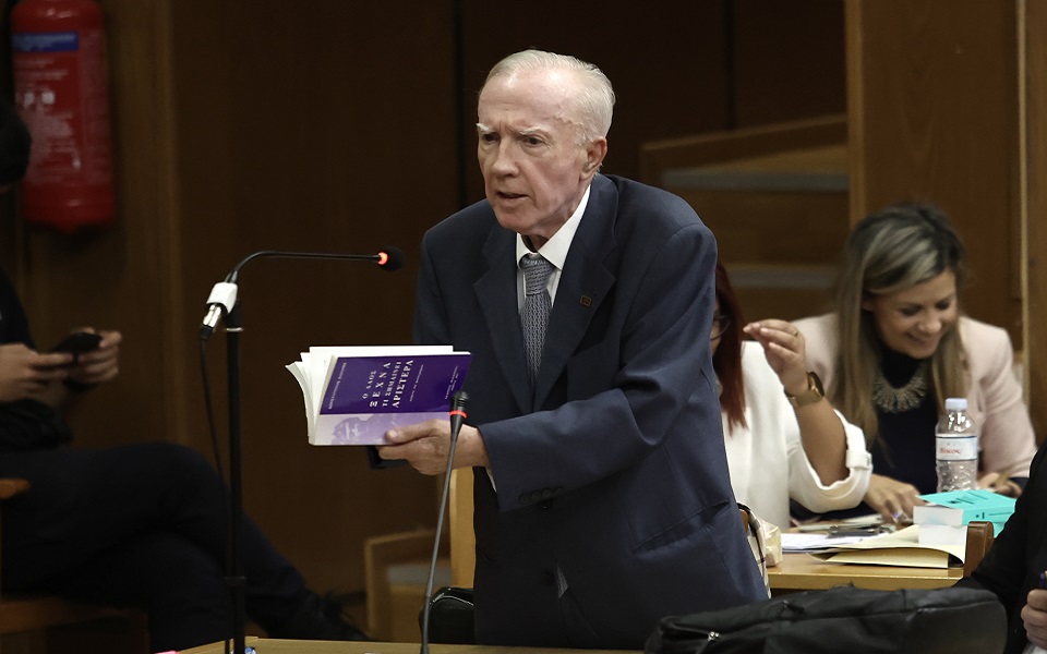 παρέμβαση-του-πρόεδρου-του-δσα-για-τον-562084198