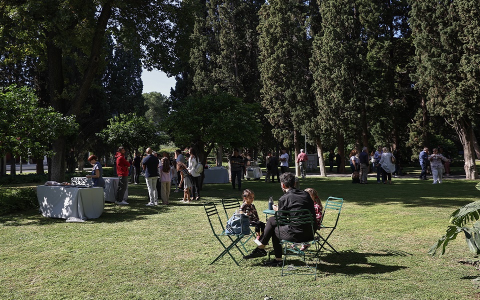 άνοιξε-ξανά-για-το-κοινό-ο-κήπος-του-προ-562084132