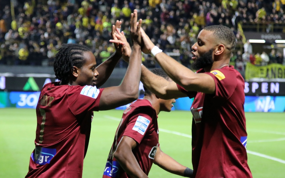 superleague-άρης-αεκ-0-2-κυρίαρχη-η-ένωση-στη-θεσ-562084426