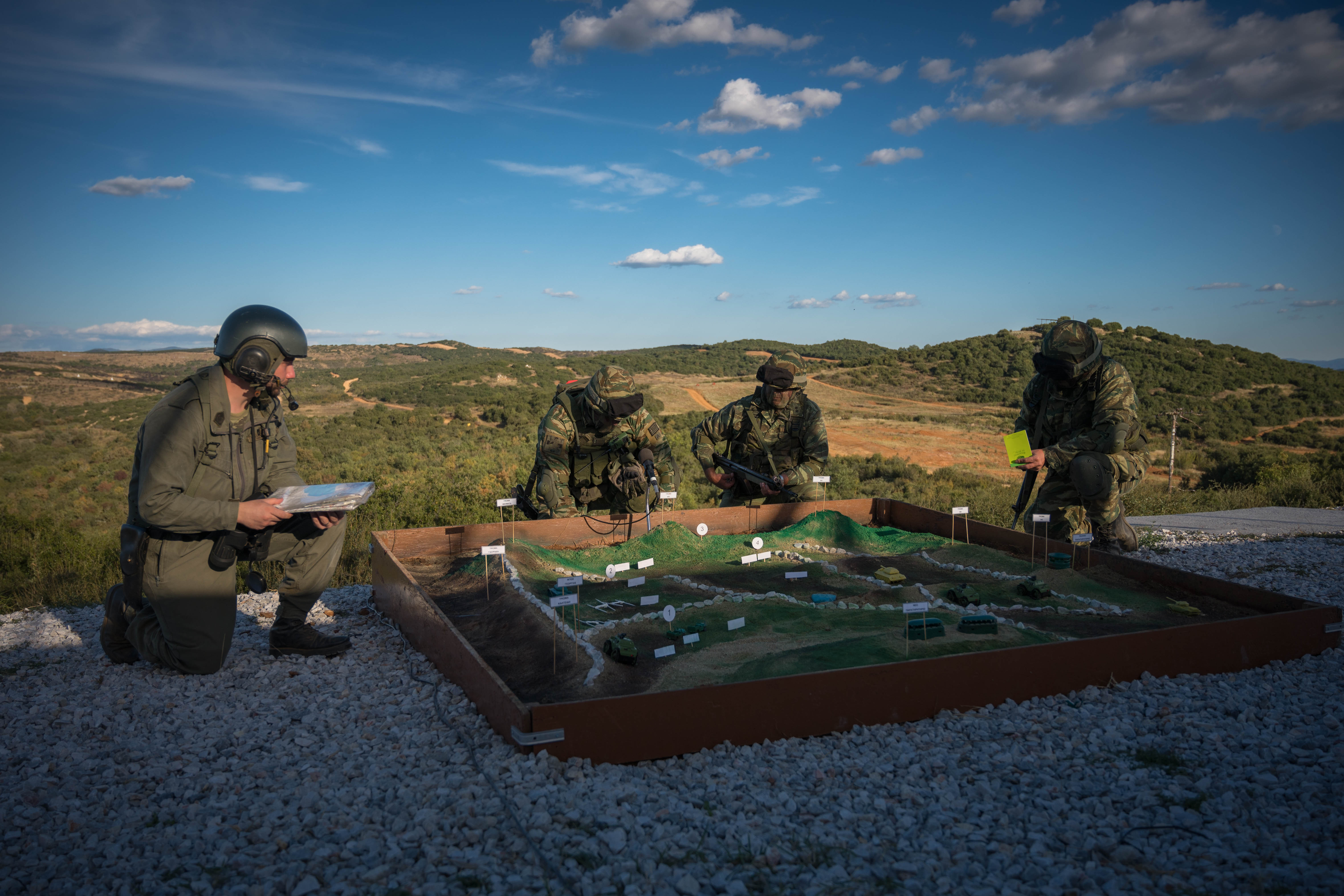 Ολοκληρώθηκε η άσκηση «Ανίκητος – 22» στο πεδίο βολής «Ασκού-Προφήτη» (εικόνες)-1