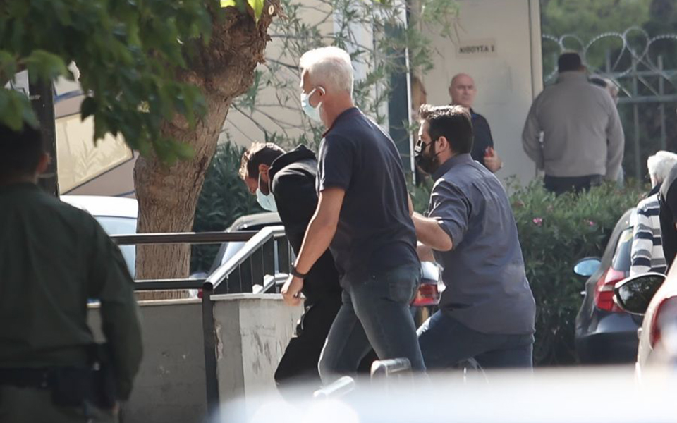 κολωνός-προ-των-πυλών-νέες-συλλήψεις-562089964